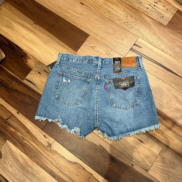 New Levi's 501 High Rise Short in Faultline Distressed Size 30 - Picture 8 of 14